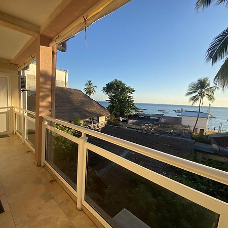 Kokoloko Hotel Ambatoloaka  Ngoại thất bức ảnh