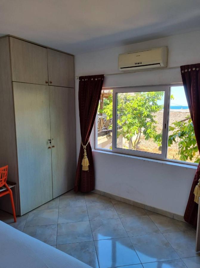 Kokoloko Hotel Ambatoloaka  Ngoại thất bức ảnh
