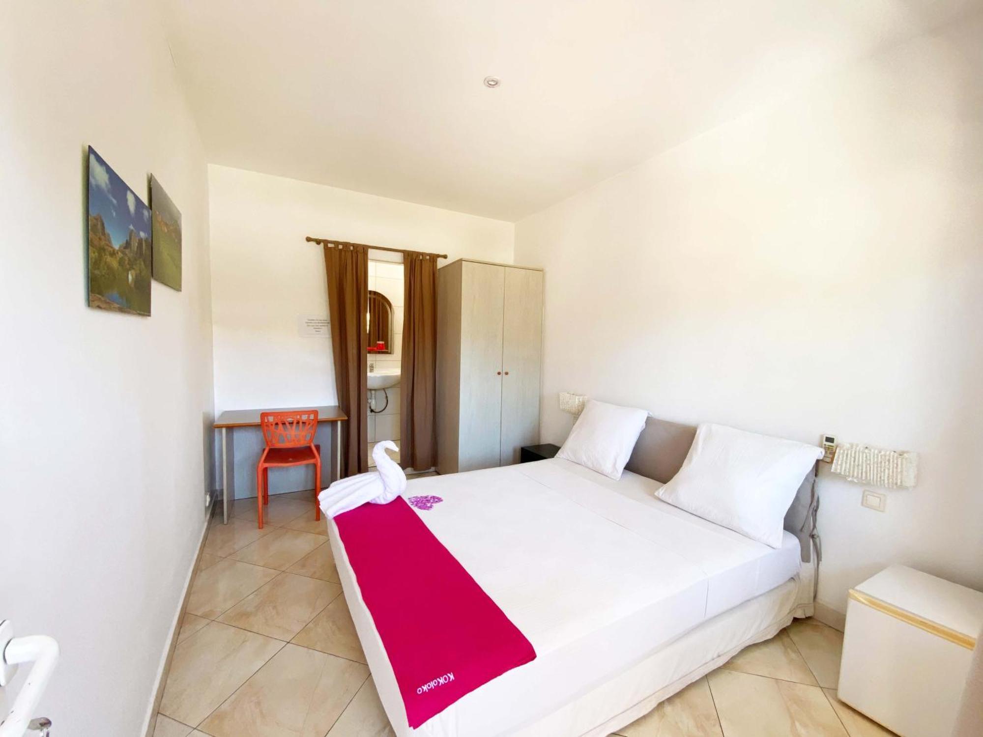 Kokoloko Hotel Ambatoloaka  Ngoại thất bức ảnh