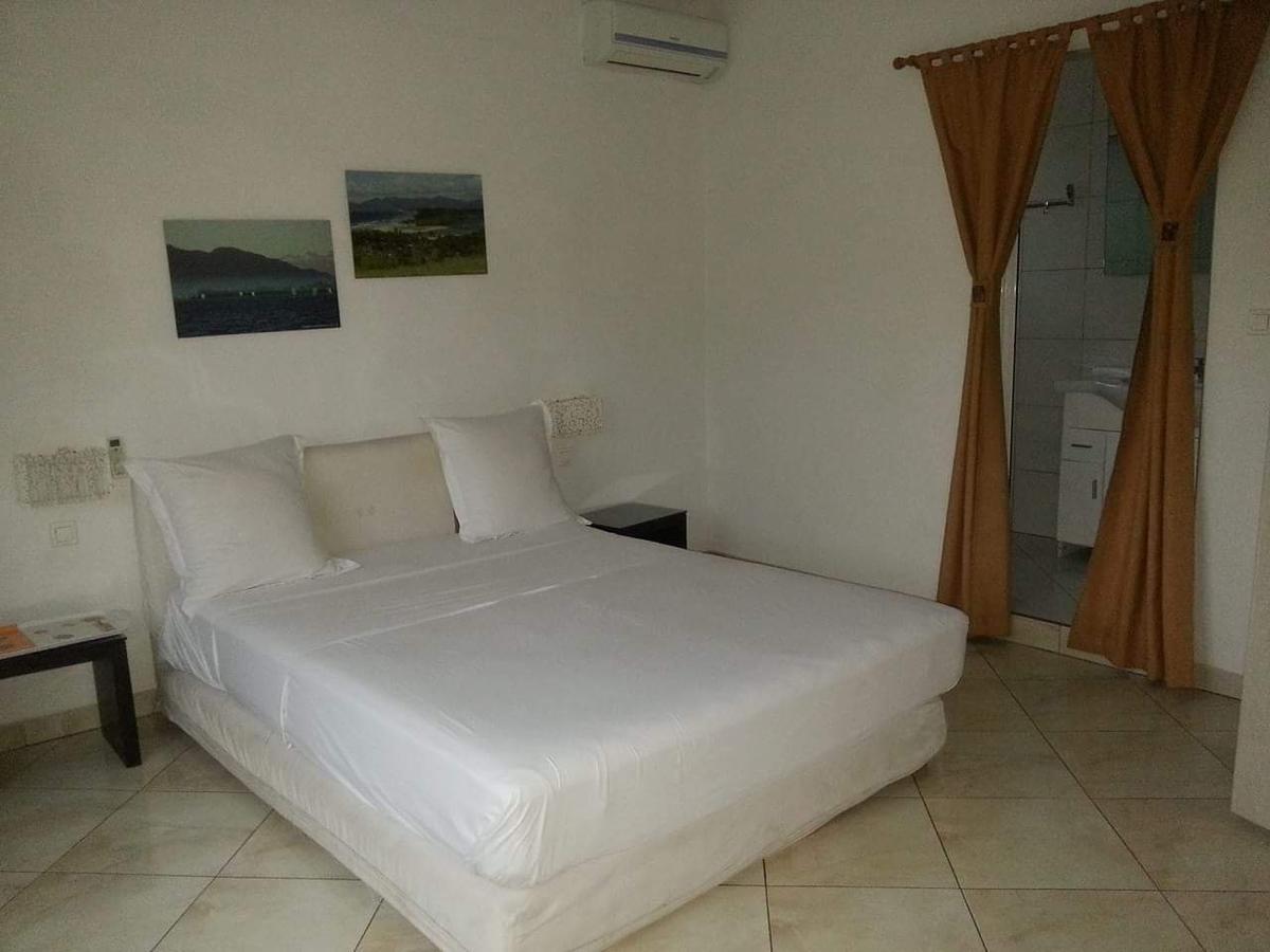 Kokoloko Hotel Ambatoloaka  Ngoại thất bức ảnh